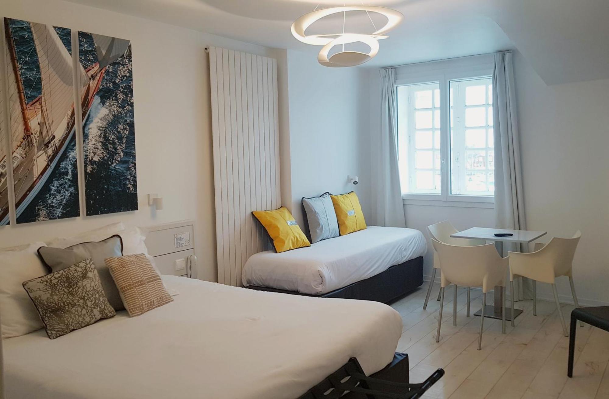 Hotel La Marine, Vieux Port لا روشيل المظهر الخارجي الصورة