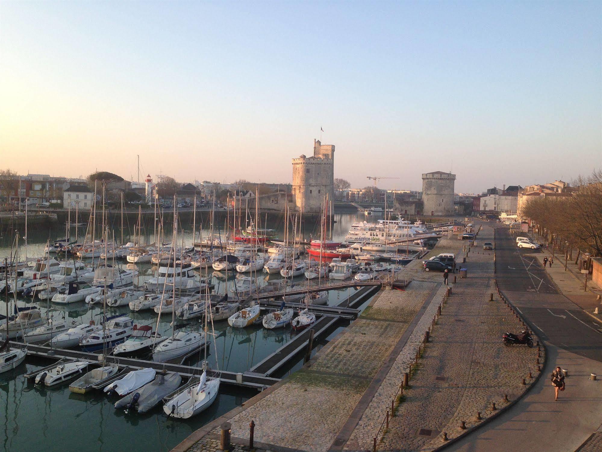 Hotel La Marine, Vieux Port لا روشيل المظهر الخارجي الصورة