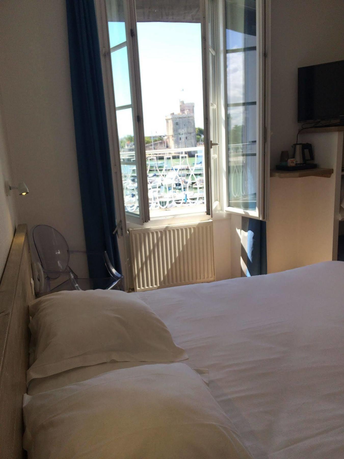 Hotel La Marine, Vieux Port لا روشيل المظهر الخارجي الصورة
